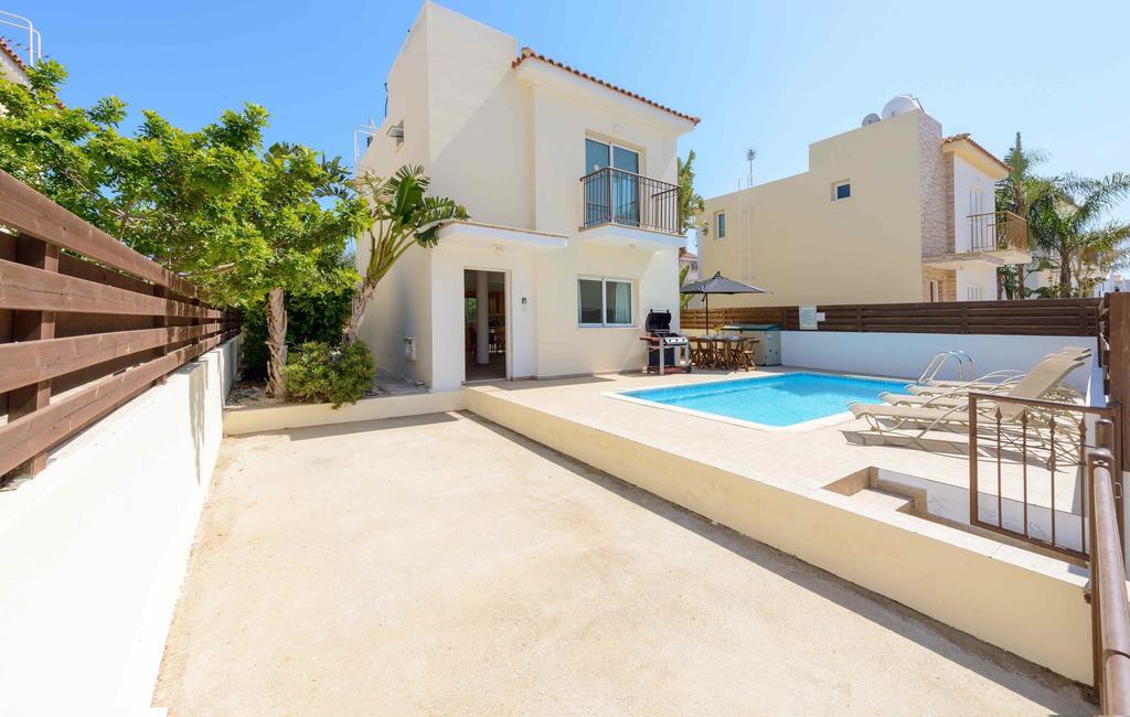 Villa Meredith Paralimni Kamer foto