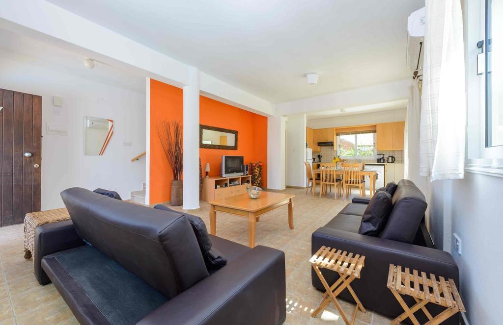 Villa Meredith Paralimni Kamer foto